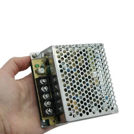 Источник питания INNOCONT. Вход: 220VAC, 0.25А, выход 15W, 24VDC, 0.7A, -10+50С, IP20, типы защиты: КЗ, перегрузка, перенапряжение SB-P-15-24